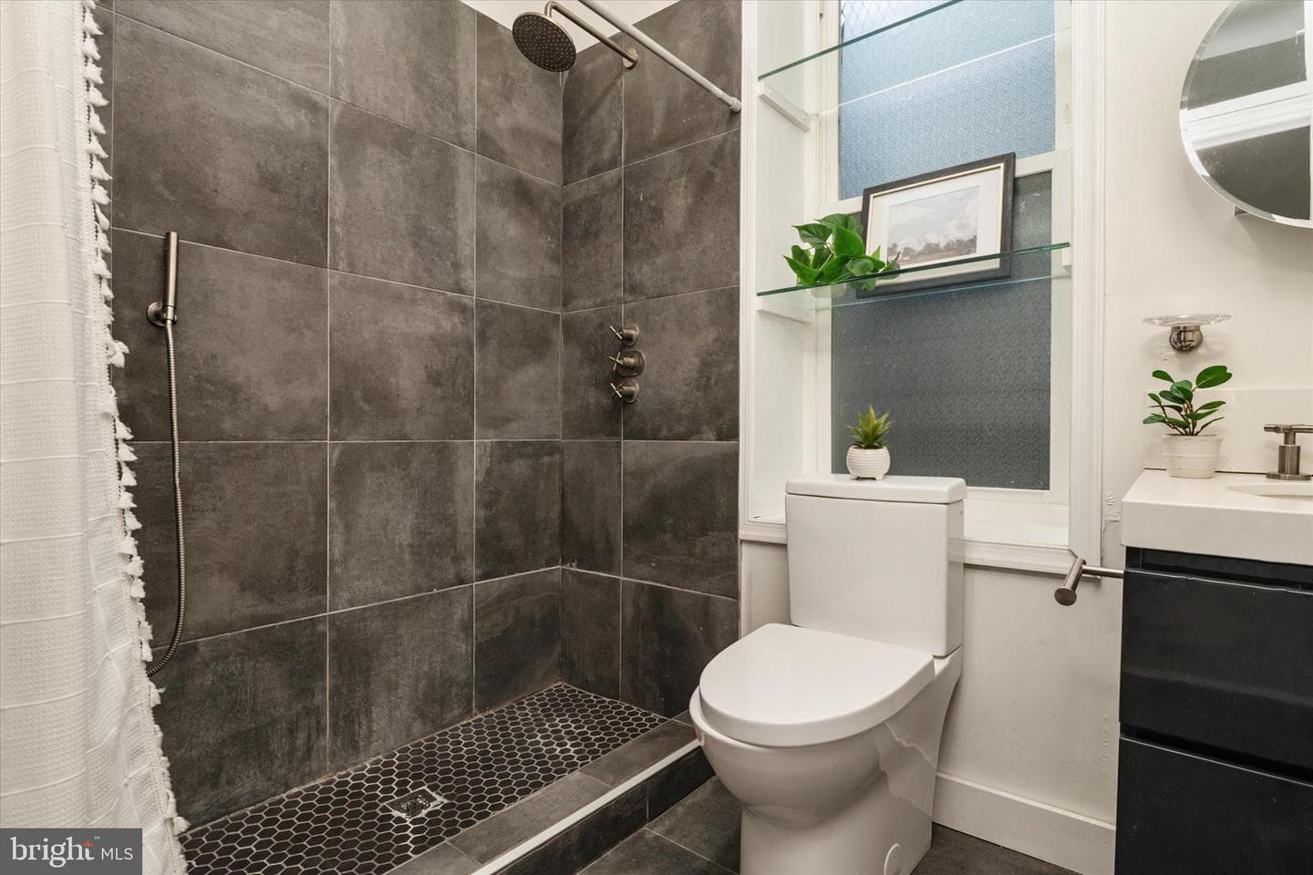 1803 Madison Avenue photo 26