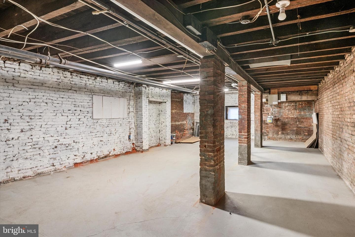 1803 Madison Avenue photo 36