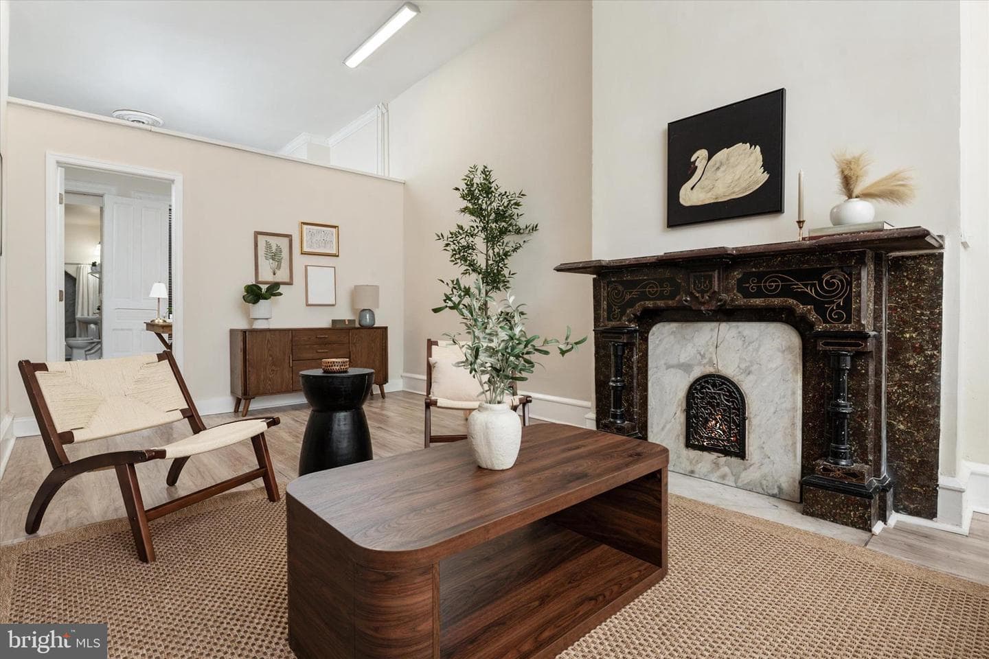 1803 Madison Avenue photo 9