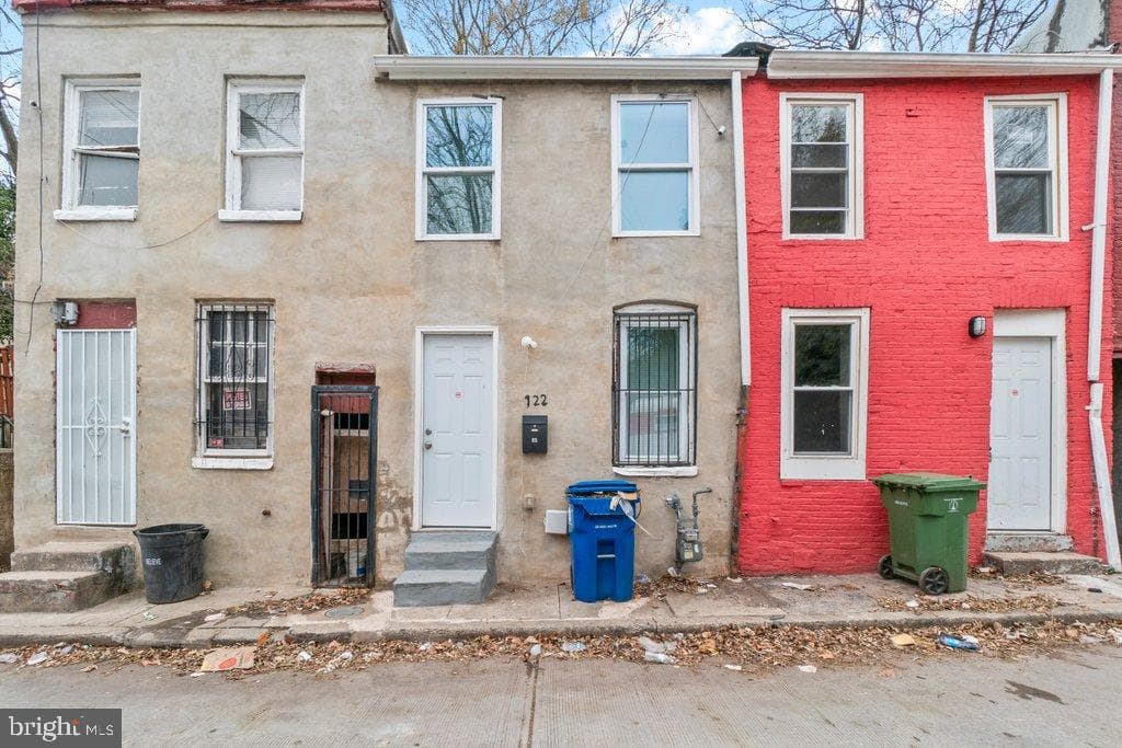 122 S Carlton Street, Baltimore