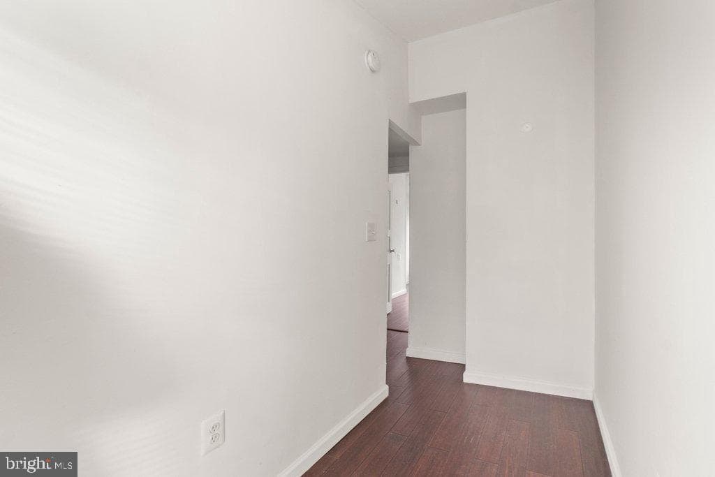 122 S Carlton Street photo 15