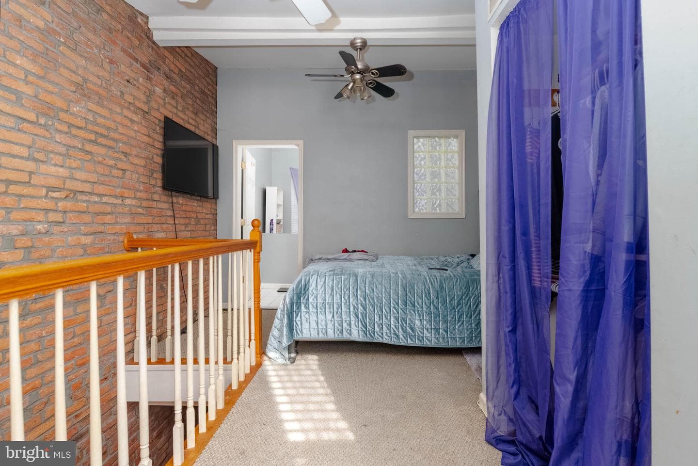 2933 Hudson Street photo 10