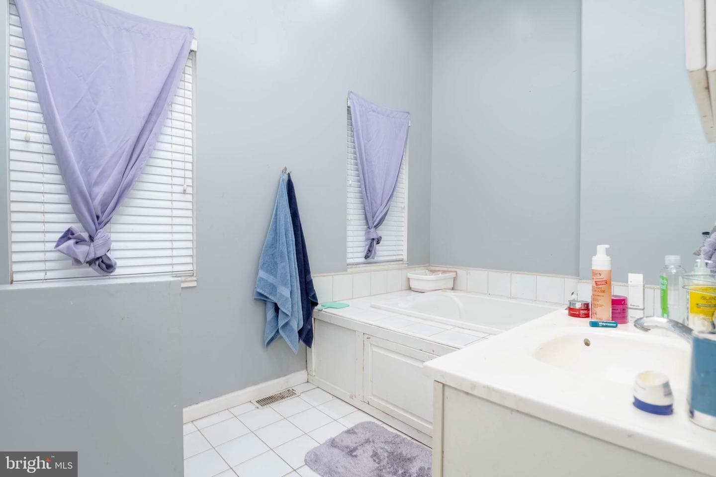 2933 Hudson Street photo 14