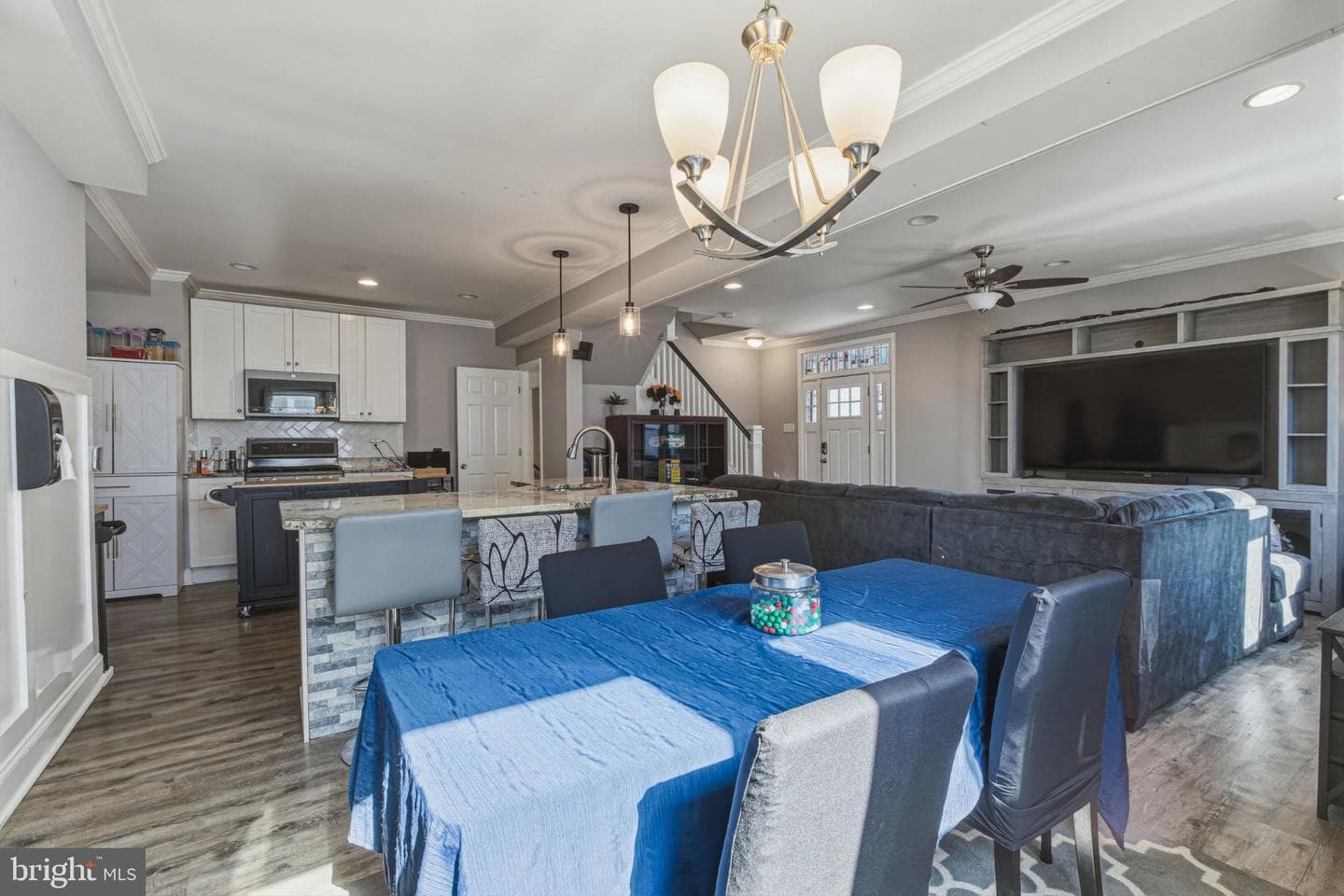 3807 Frankford Avenue photo 14