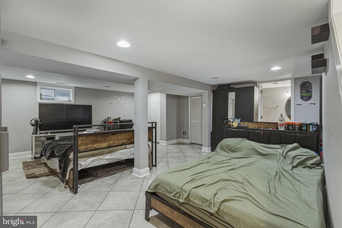 3807 Frankford Avenue photo 39