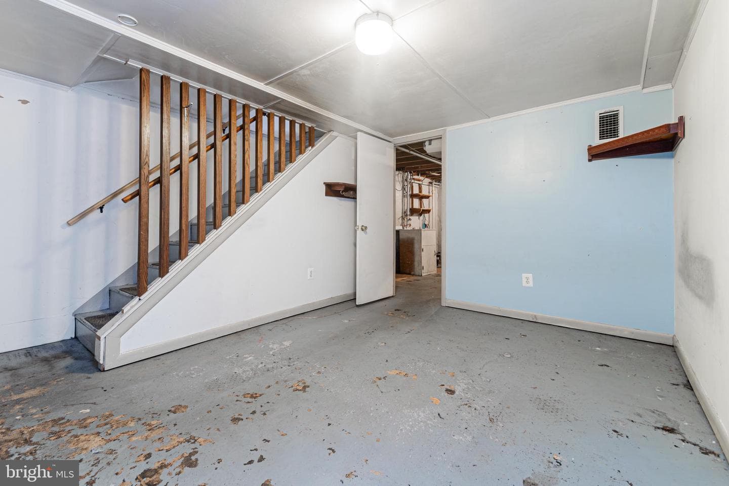 1217 Anglesea Street photo 19