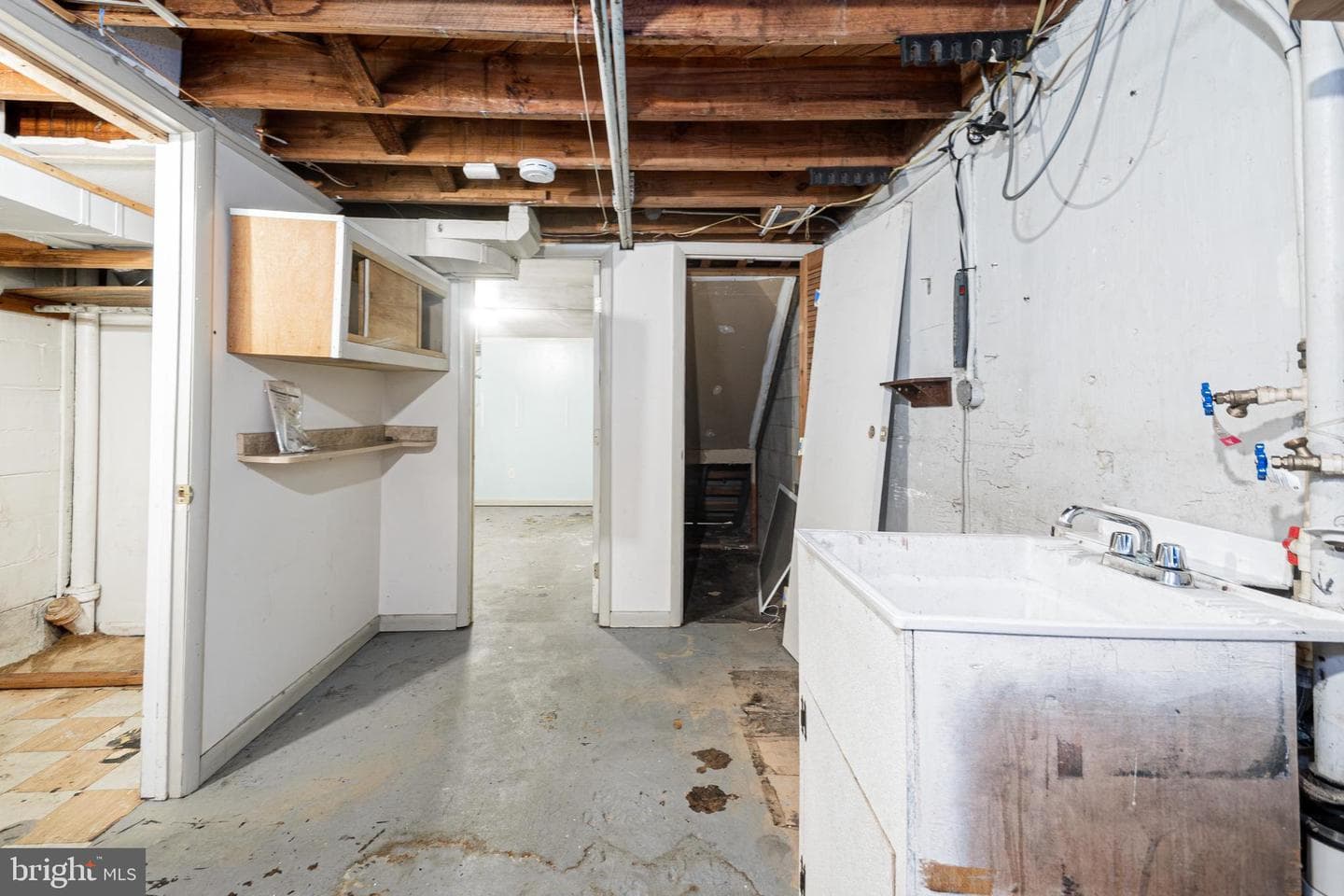 1217 Anglesea Street photo 20