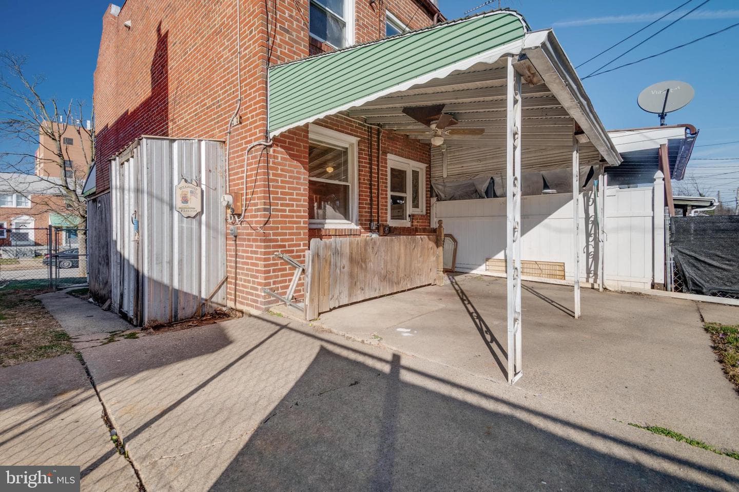 1217 Anglesea Street photo 23