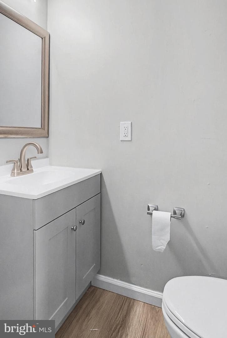 1032 N Broadway photo 11