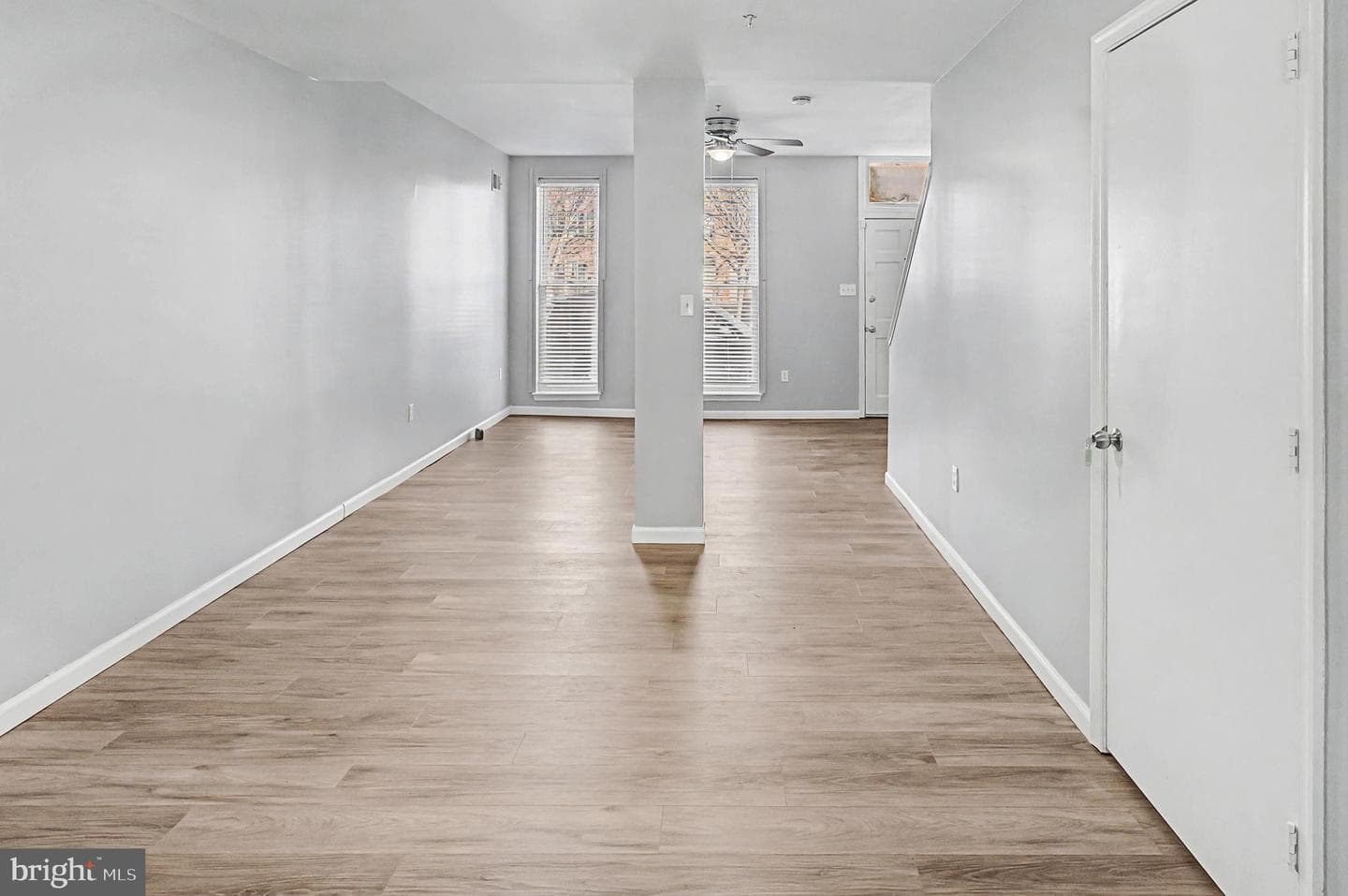 1032 N Broadway photo 13