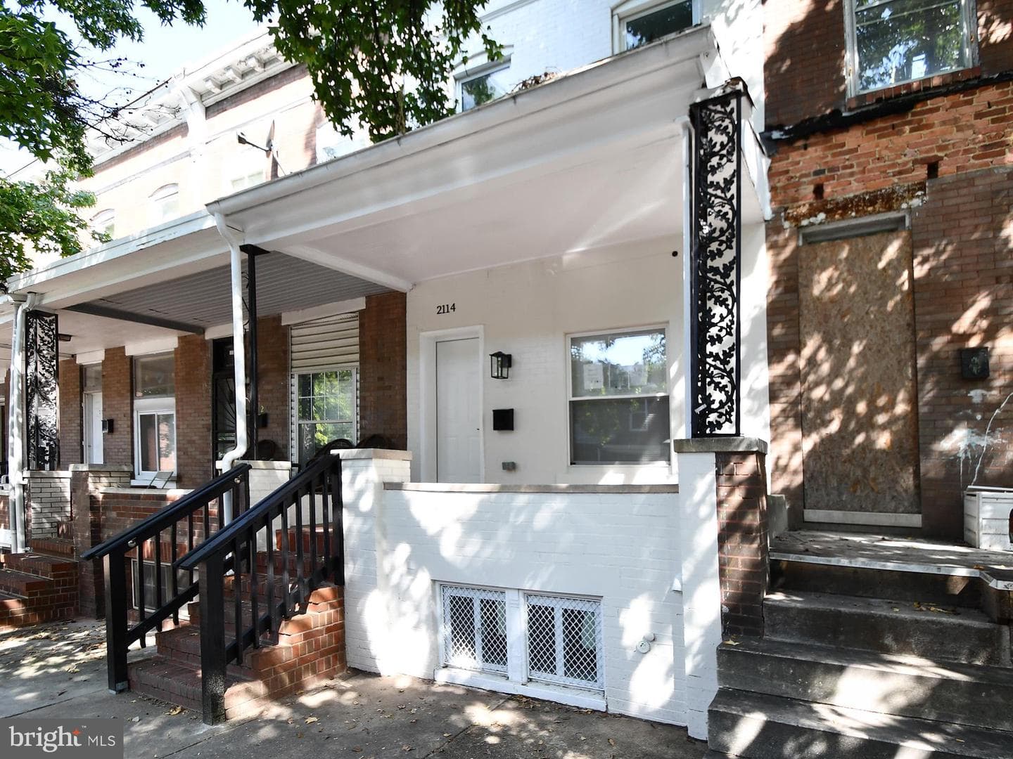 2114 Cliftwood Avenue photo 2