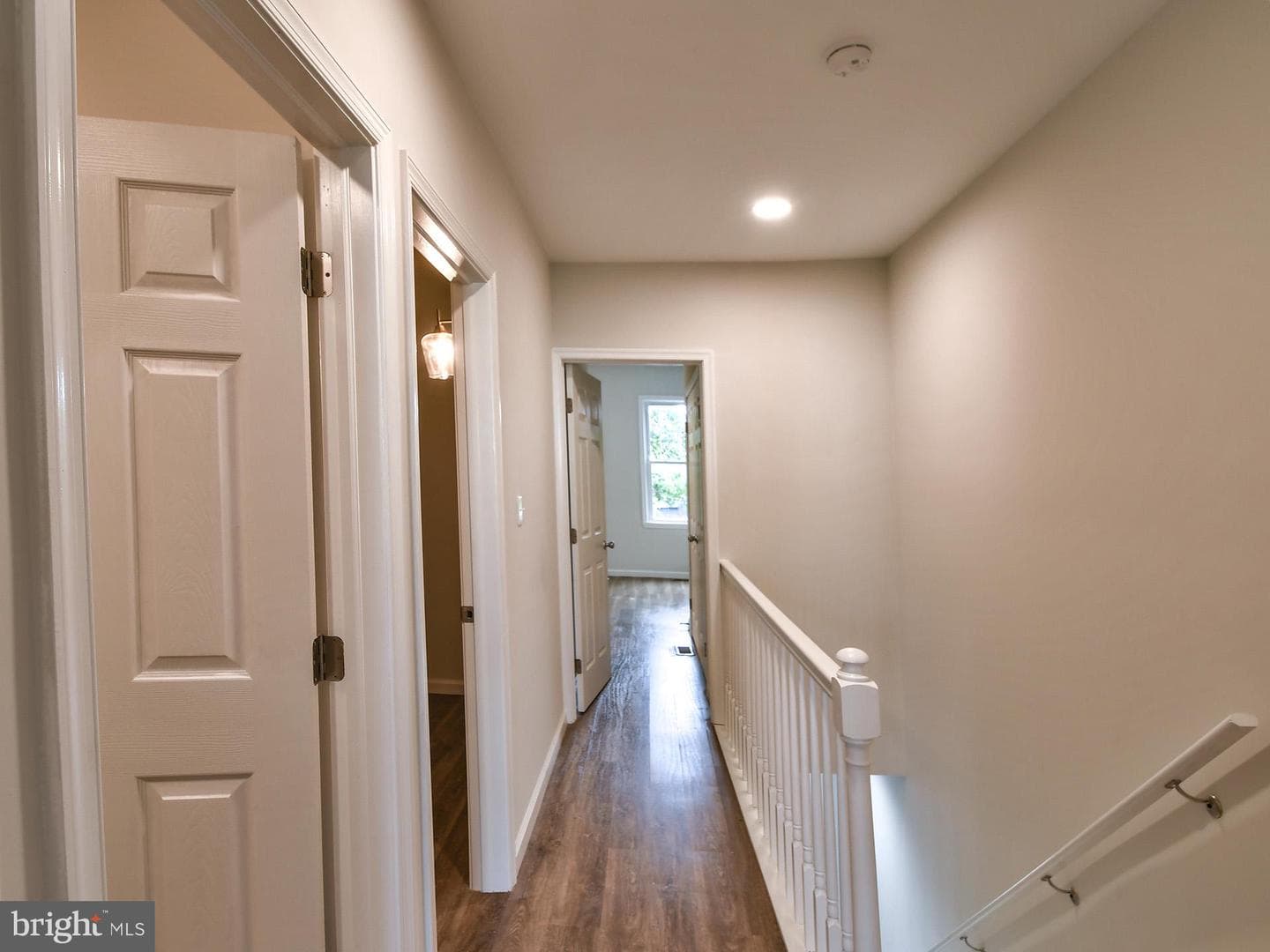2114 Cliftwood Avenue photo 36