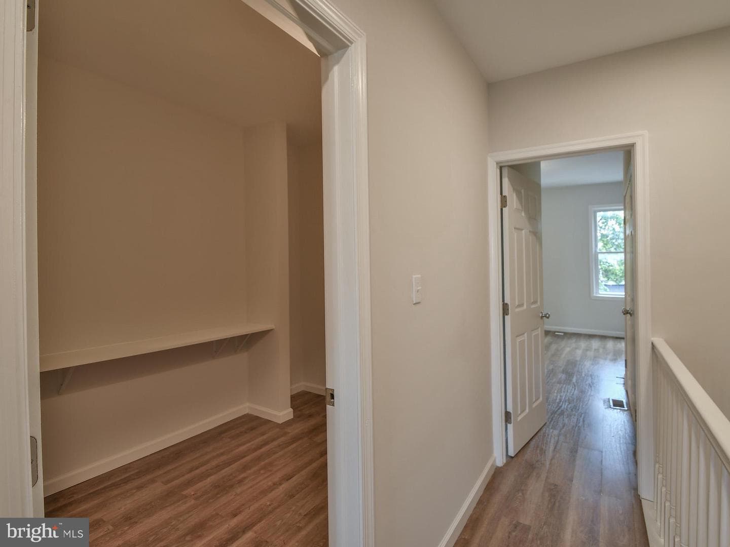 2114 Cliftwood Avenue photo 38
