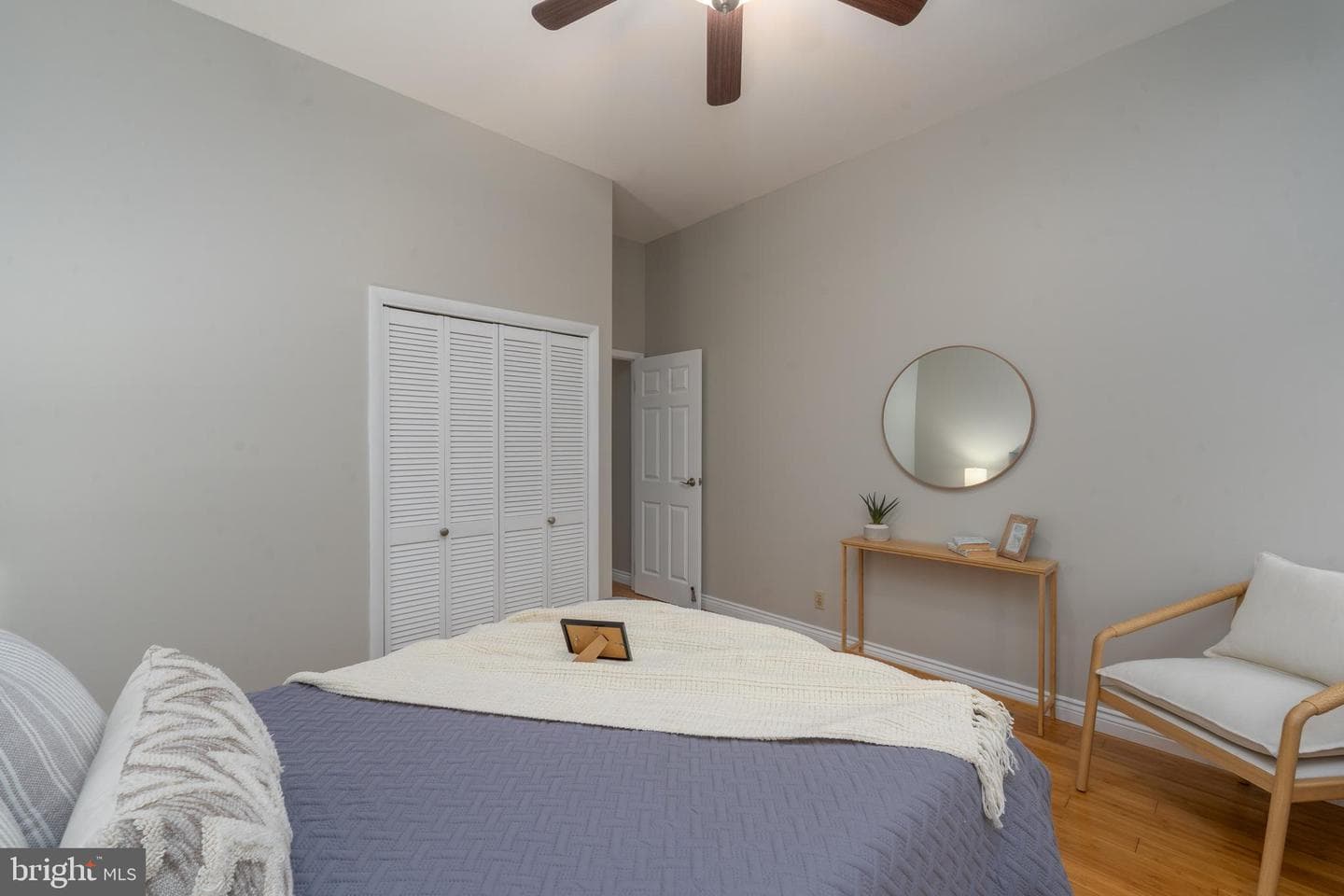 1543 Covington Street photo 22