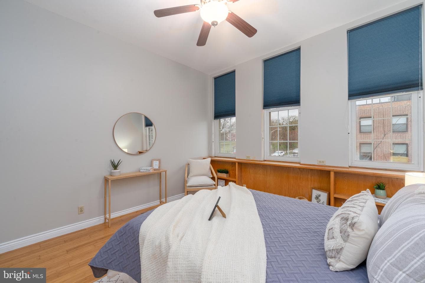 1543 Covington Street photo 23