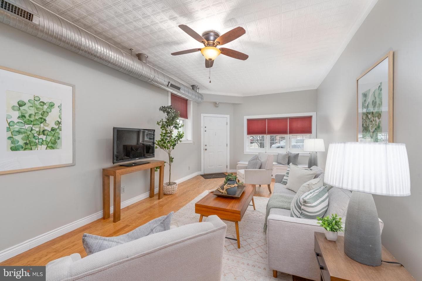 1543 Covington Street photo 3