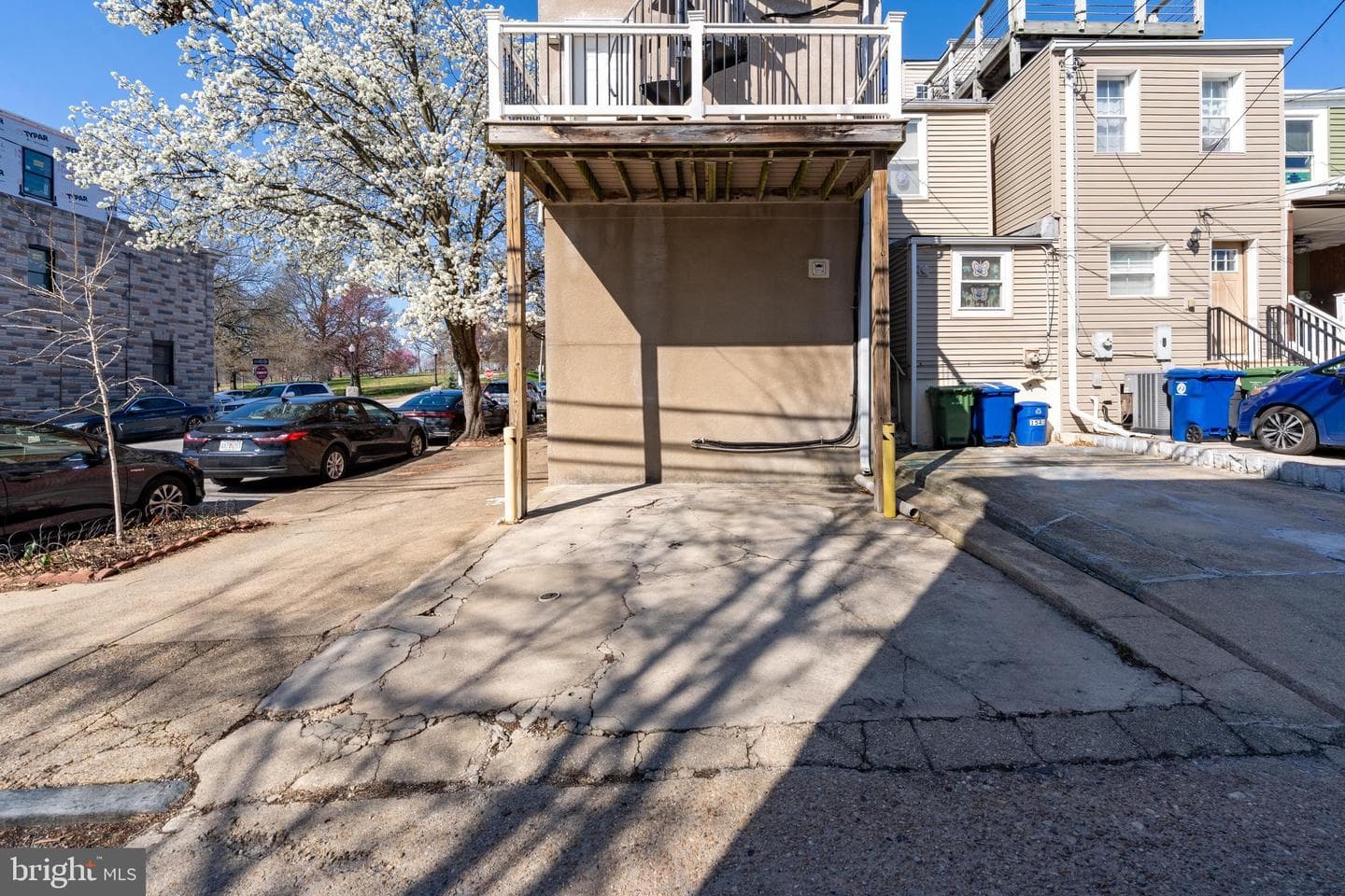 1543 Covington Street photo 30