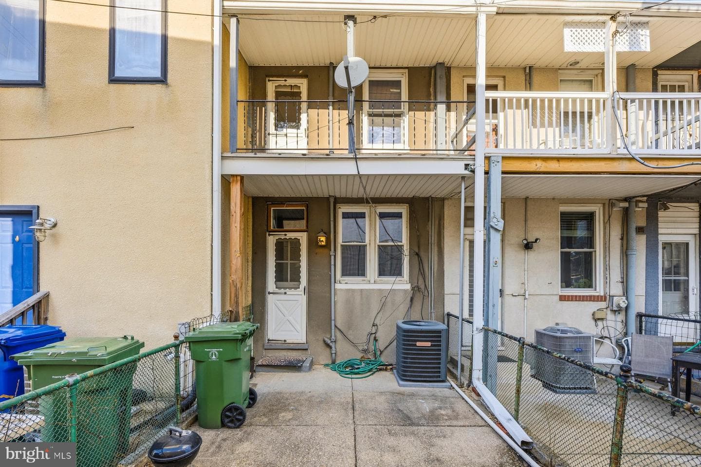 1425 E Clement Street photo 30