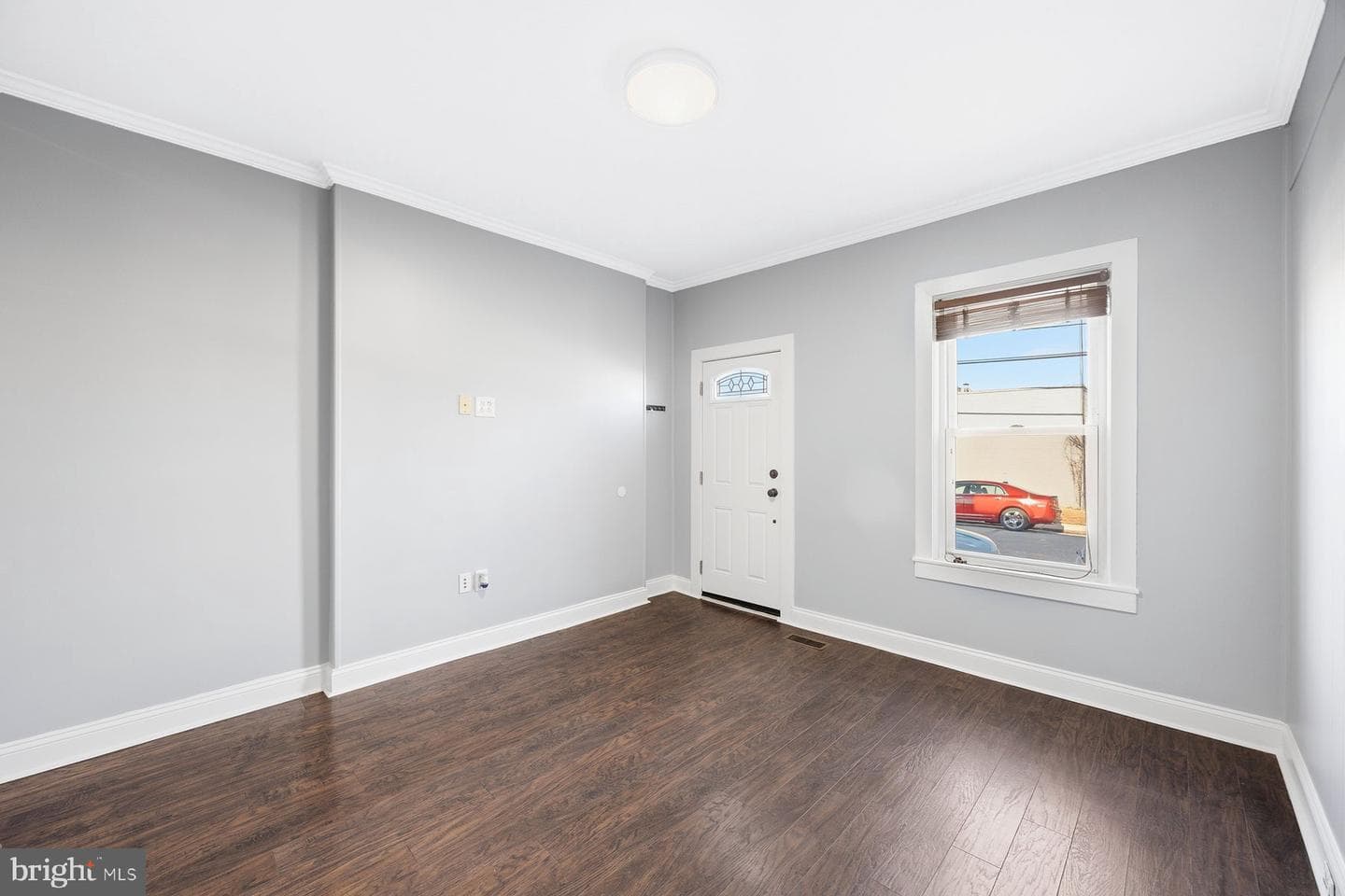 1425 E Clement Street photo 7