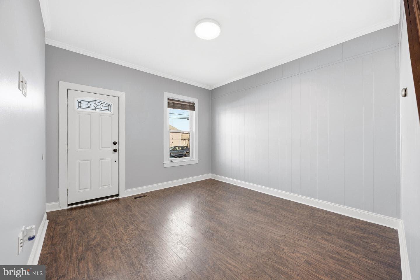1425 E Clement Street photo 8