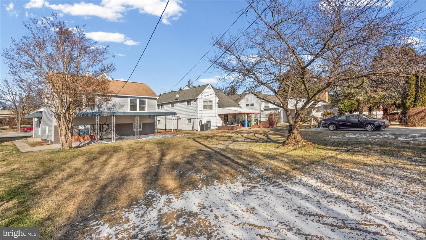 5304 Wabash Avenue photo 35
