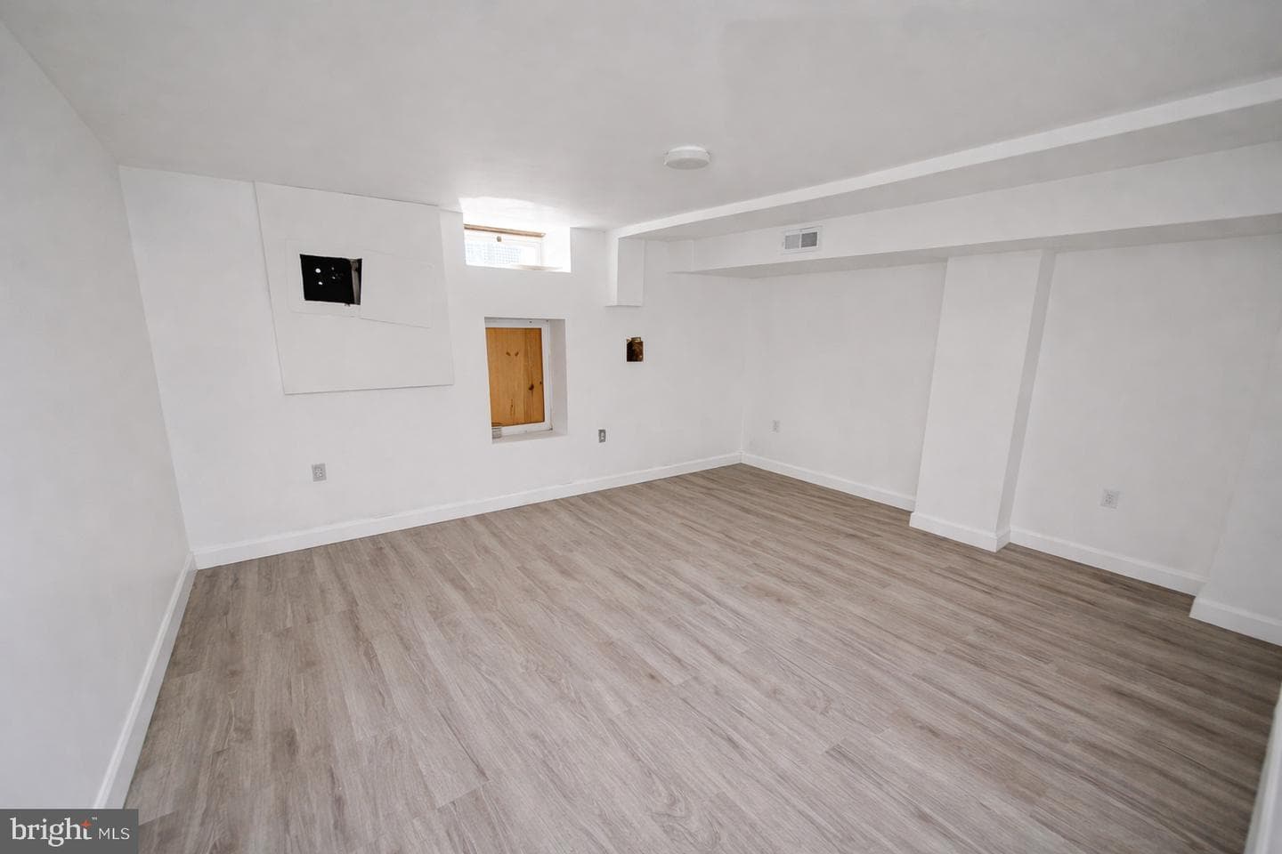 721 W Lafayette Avenue photo 9