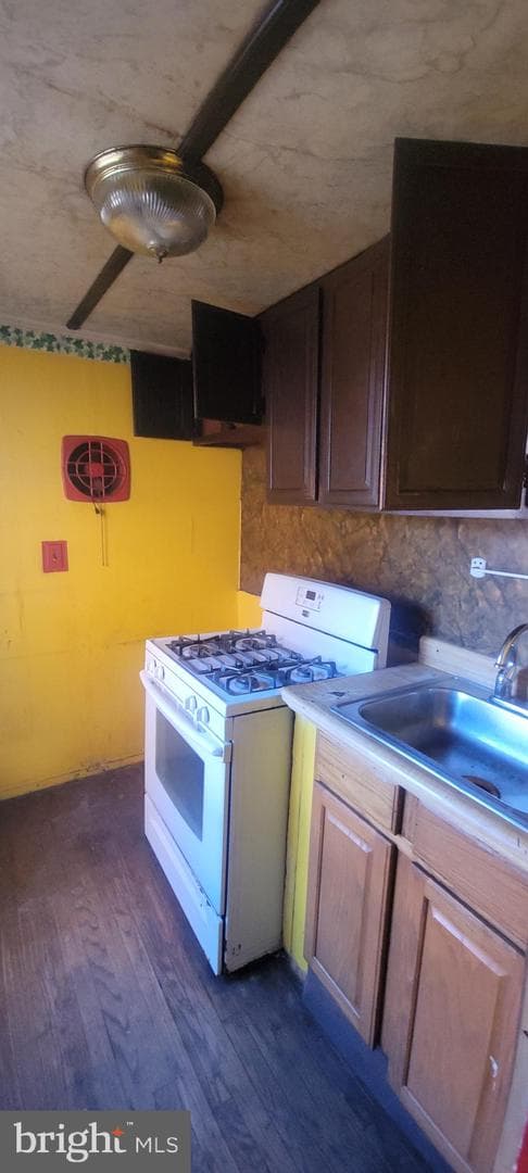 1442 Gorsuch Avenue photo 12