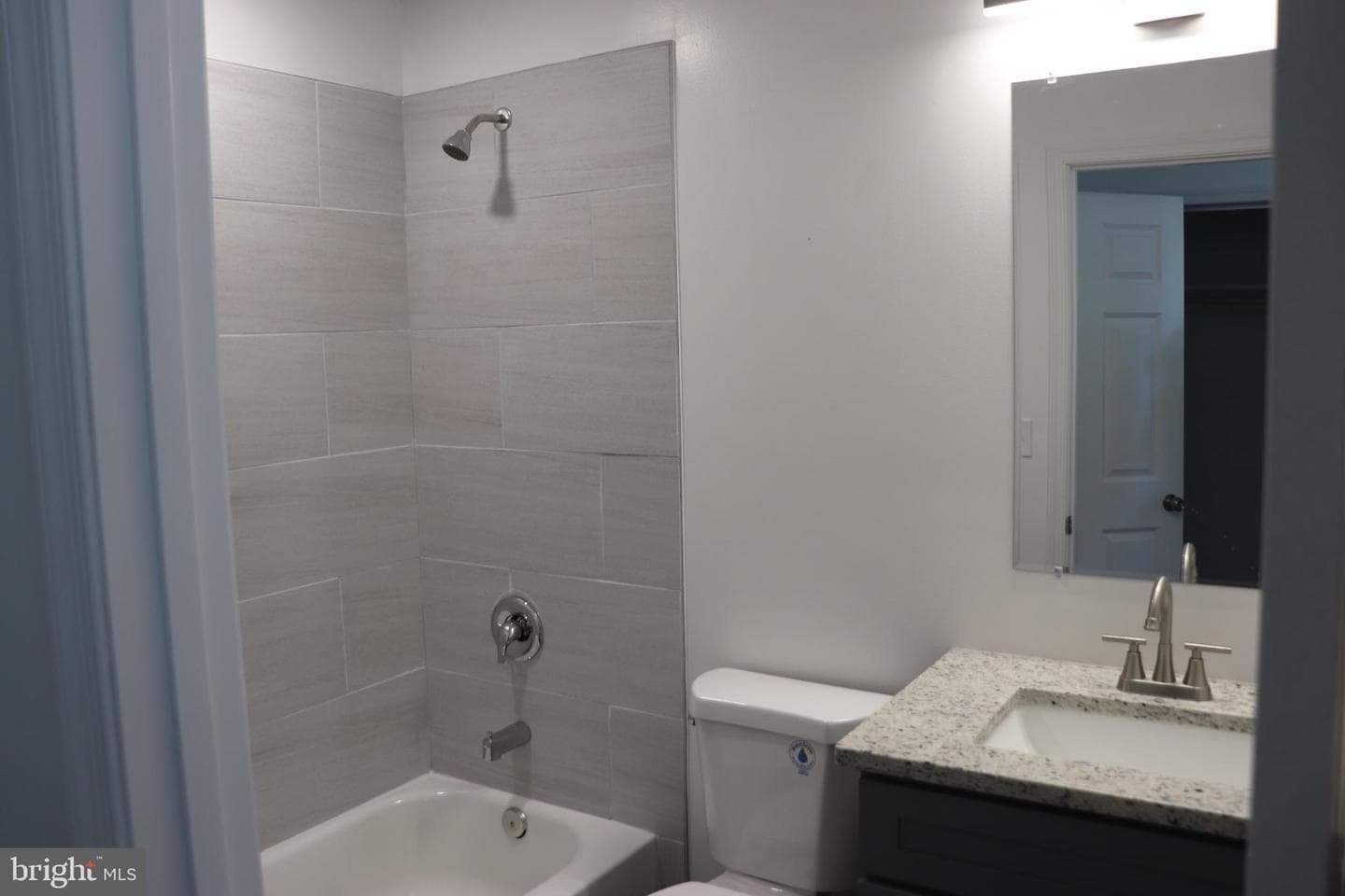 1710 Light Street photo 15