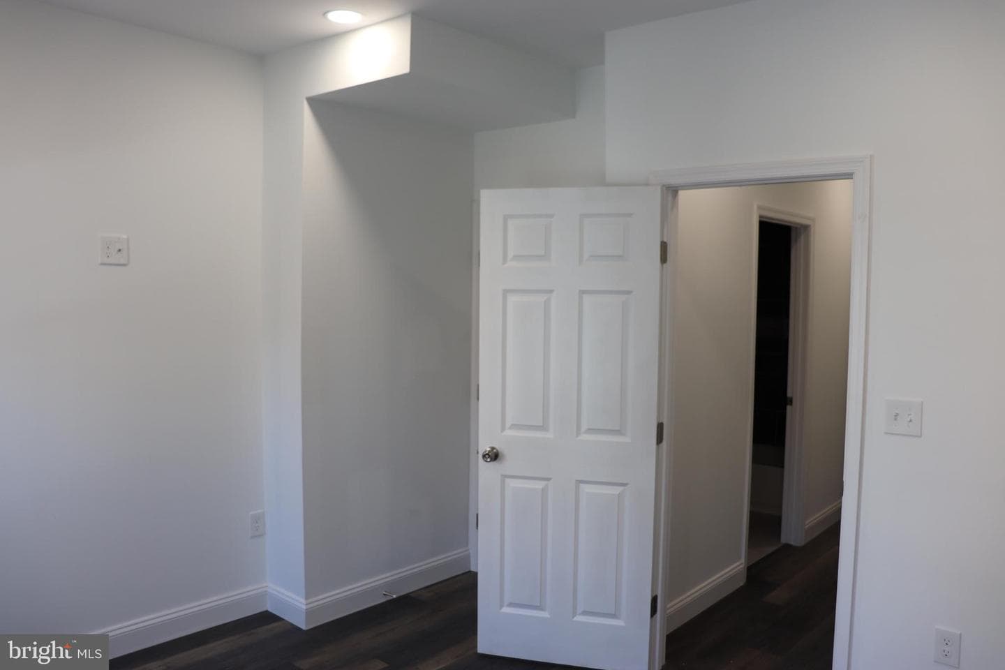 1710 Light Street photo 20