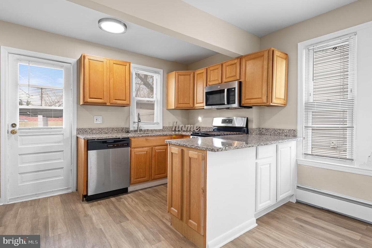 4206 Furley Avenue photo 20