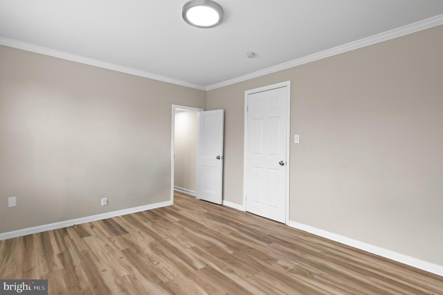 4206 Furley Avenue photo 43