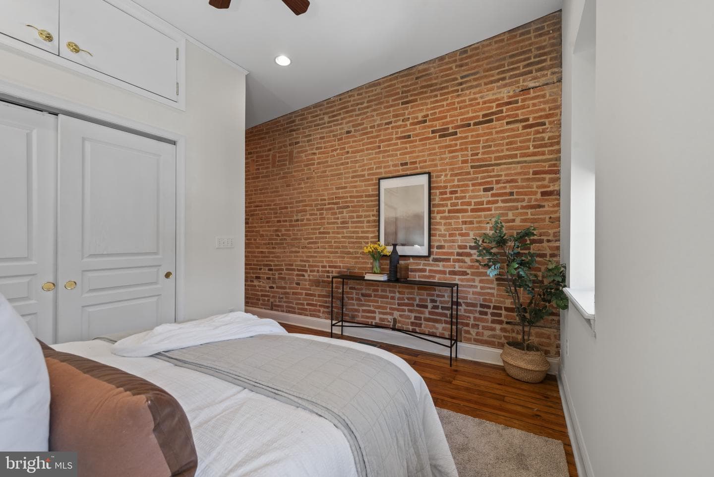 1745 S Charles Street photo 16