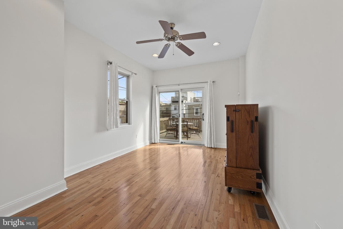 1745 S Charles Street photo 17