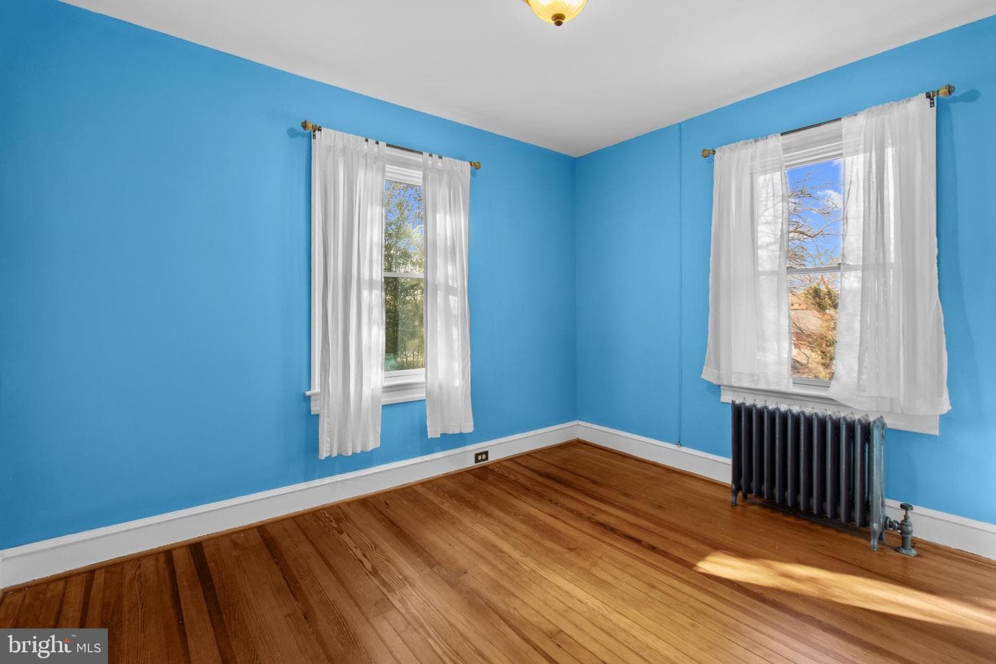 2802 Manhattan Avenue photo 31