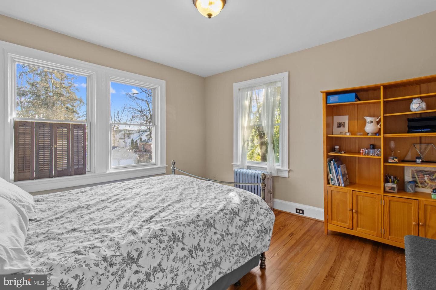 2802 Manhattan Avenue photo 32