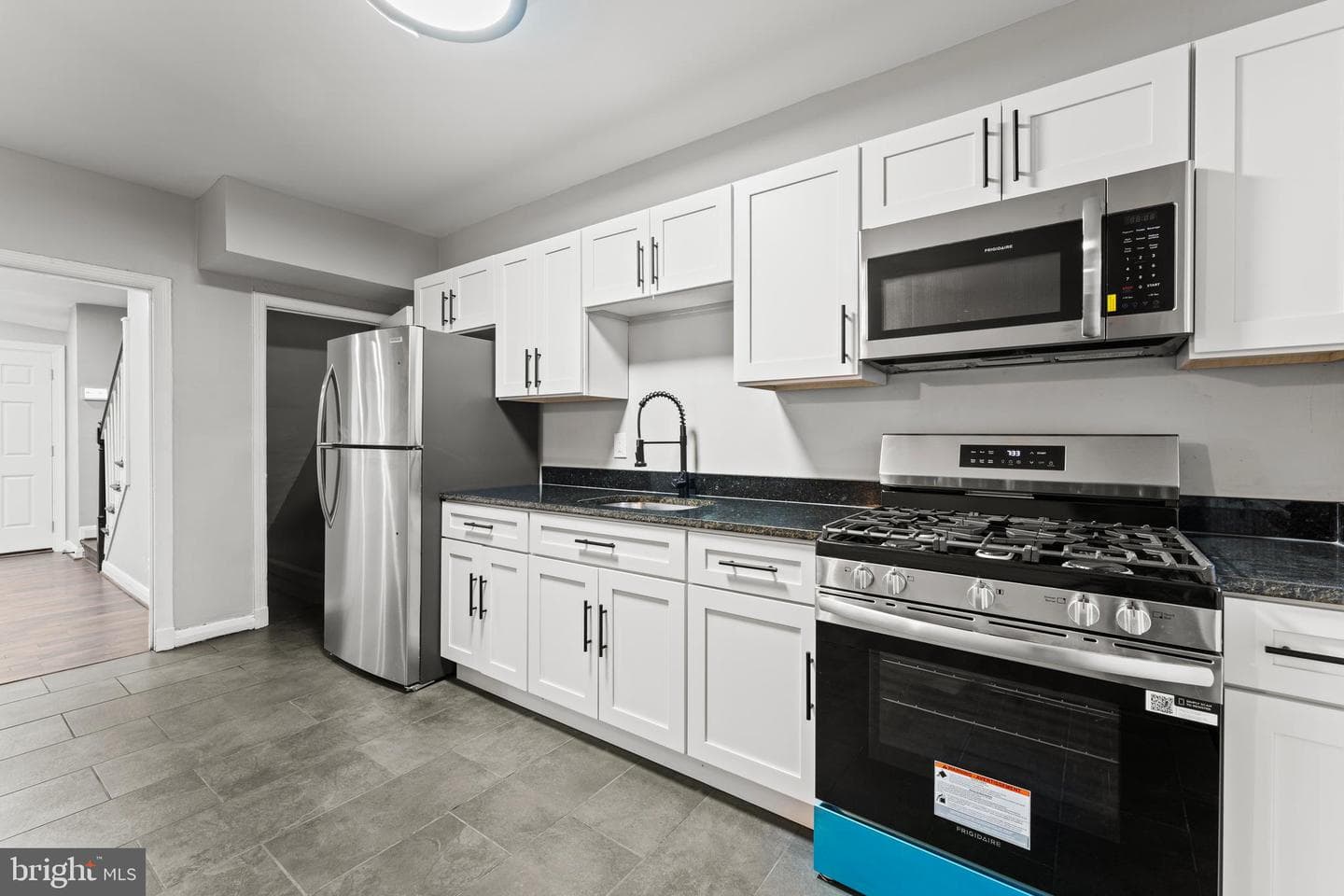 2422 Shirley Avenue photo 11