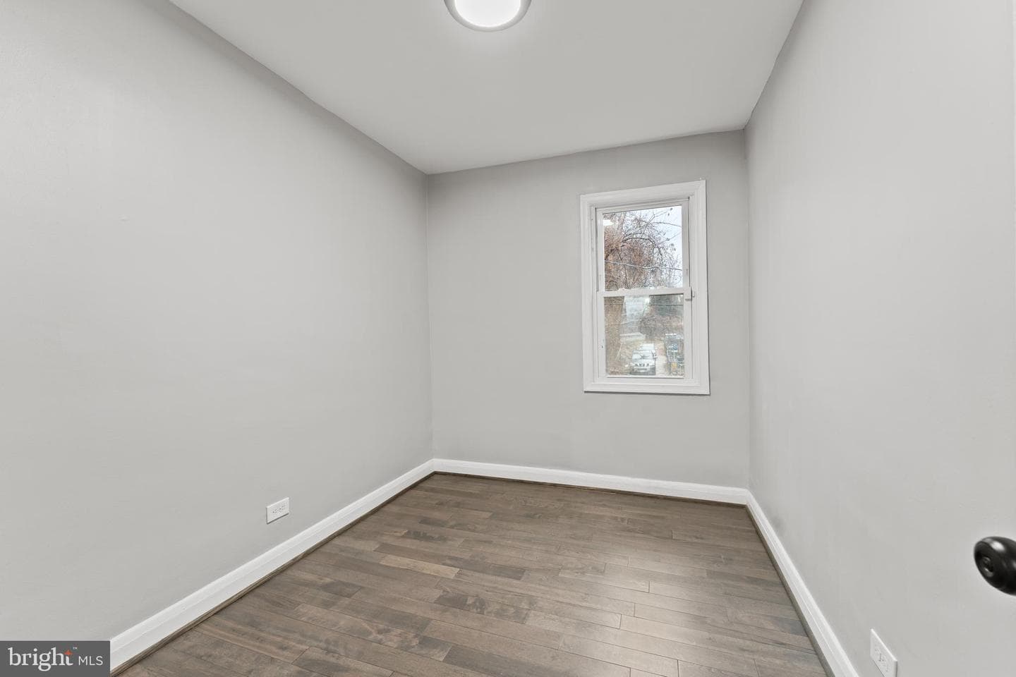 2422 Shirley Avenue photo 16