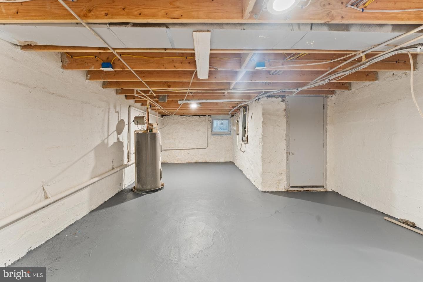 2560 Robb Street photo 9