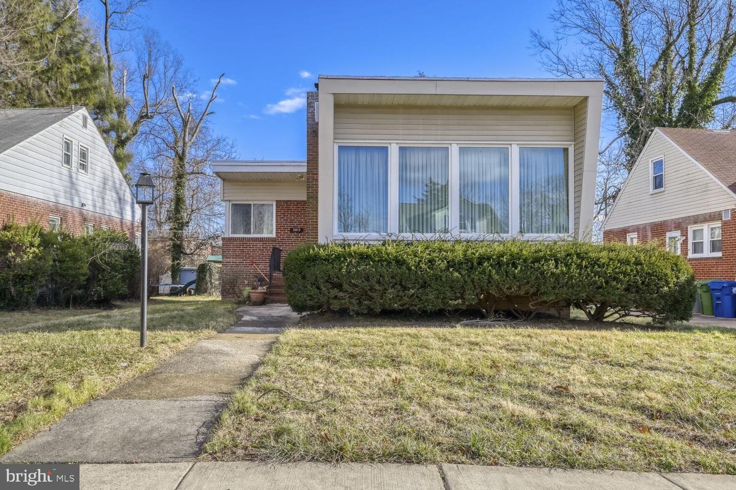 3813 Glen Avenue photo 2