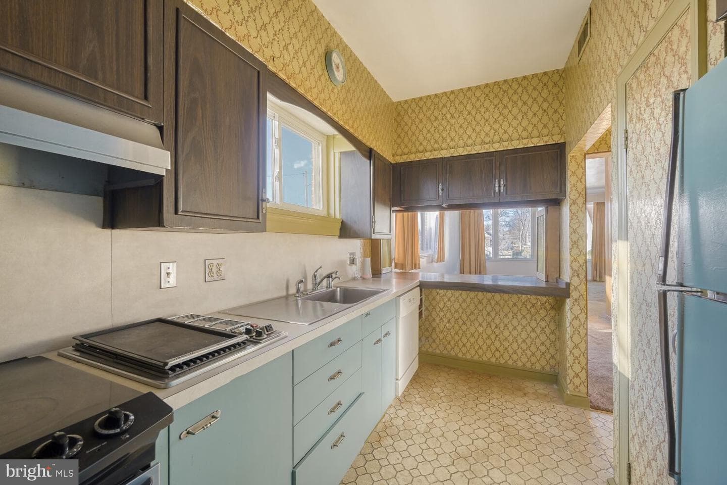 3813 Glen Avenue photo 9