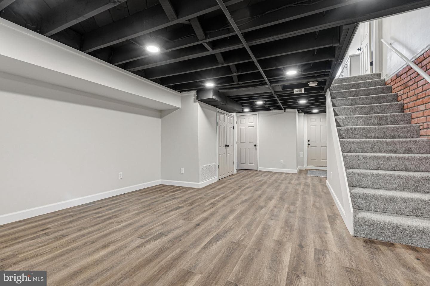 1326 Tompkins Street photo 11