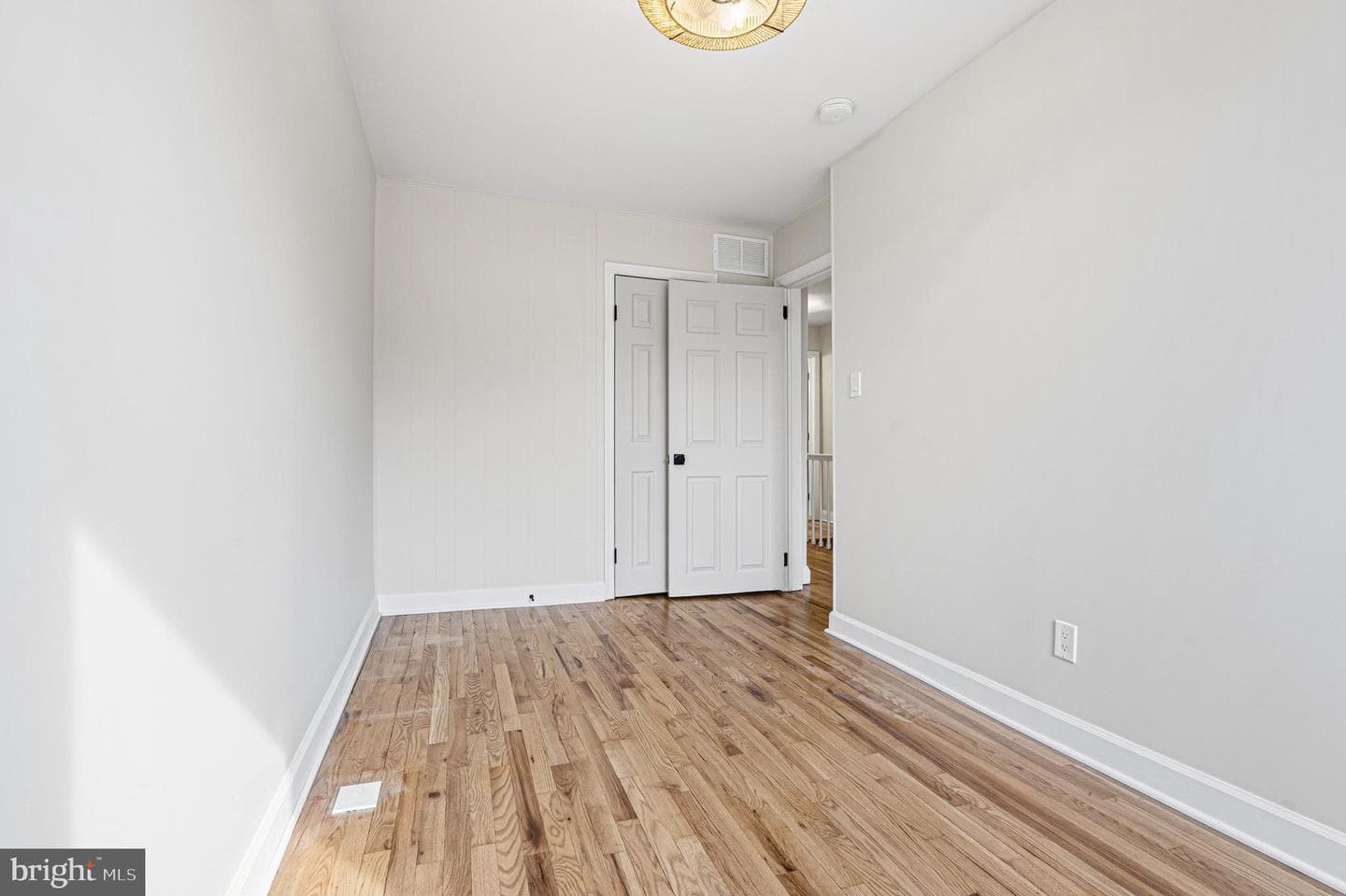 1326 Tompkins Street photo 22