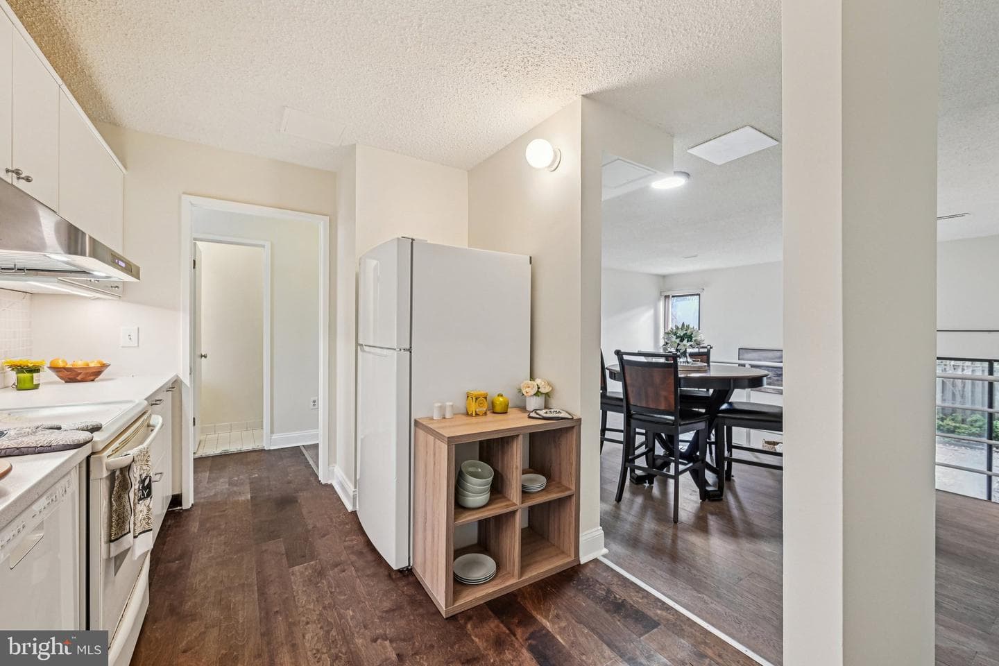 2303 Bayleaf Court photo 14