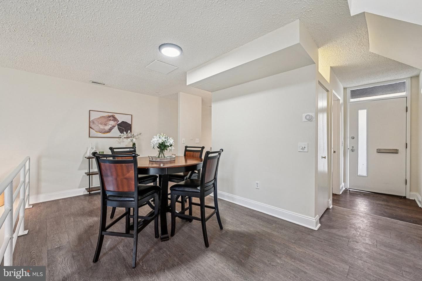 2303 Bayleaf Court photo 8