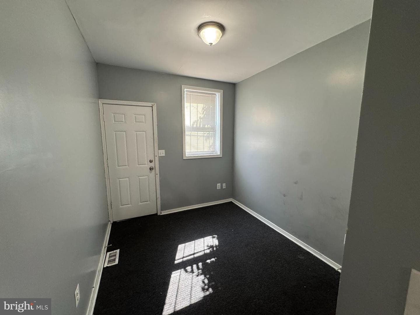 1025 N Carrollton Avenue photo 11