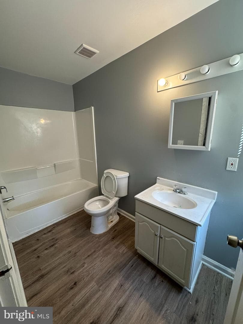 1025 N Carrollton Avenue photo 21
