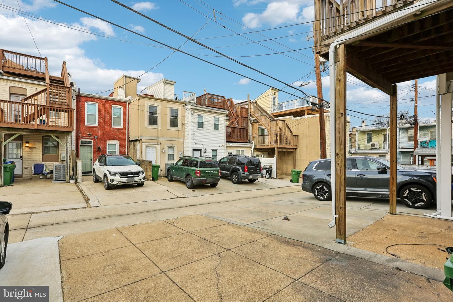 510 S Ellwood Avenue photo 29