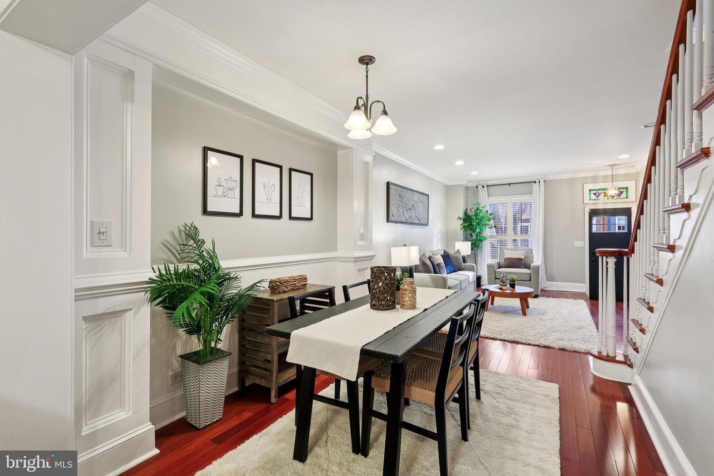 510 S Ellwood Avenue photo 9