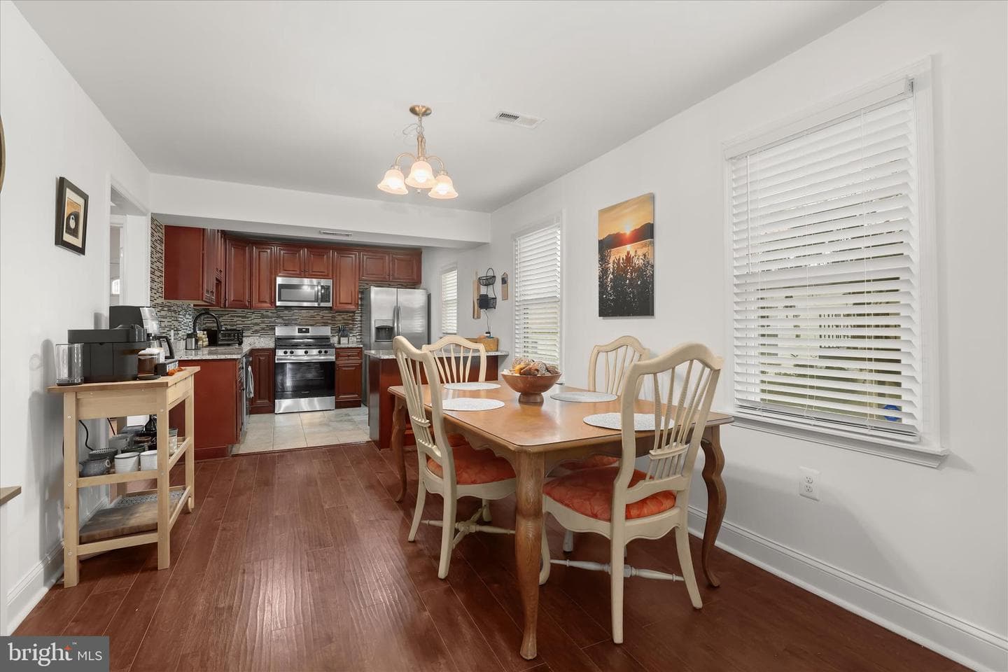 2824 Inglewood Avenue photo 14