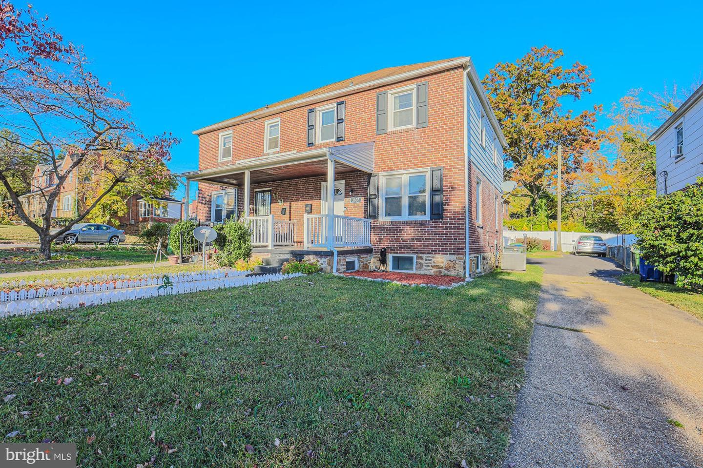 3802 Echodale Avenue photo 2